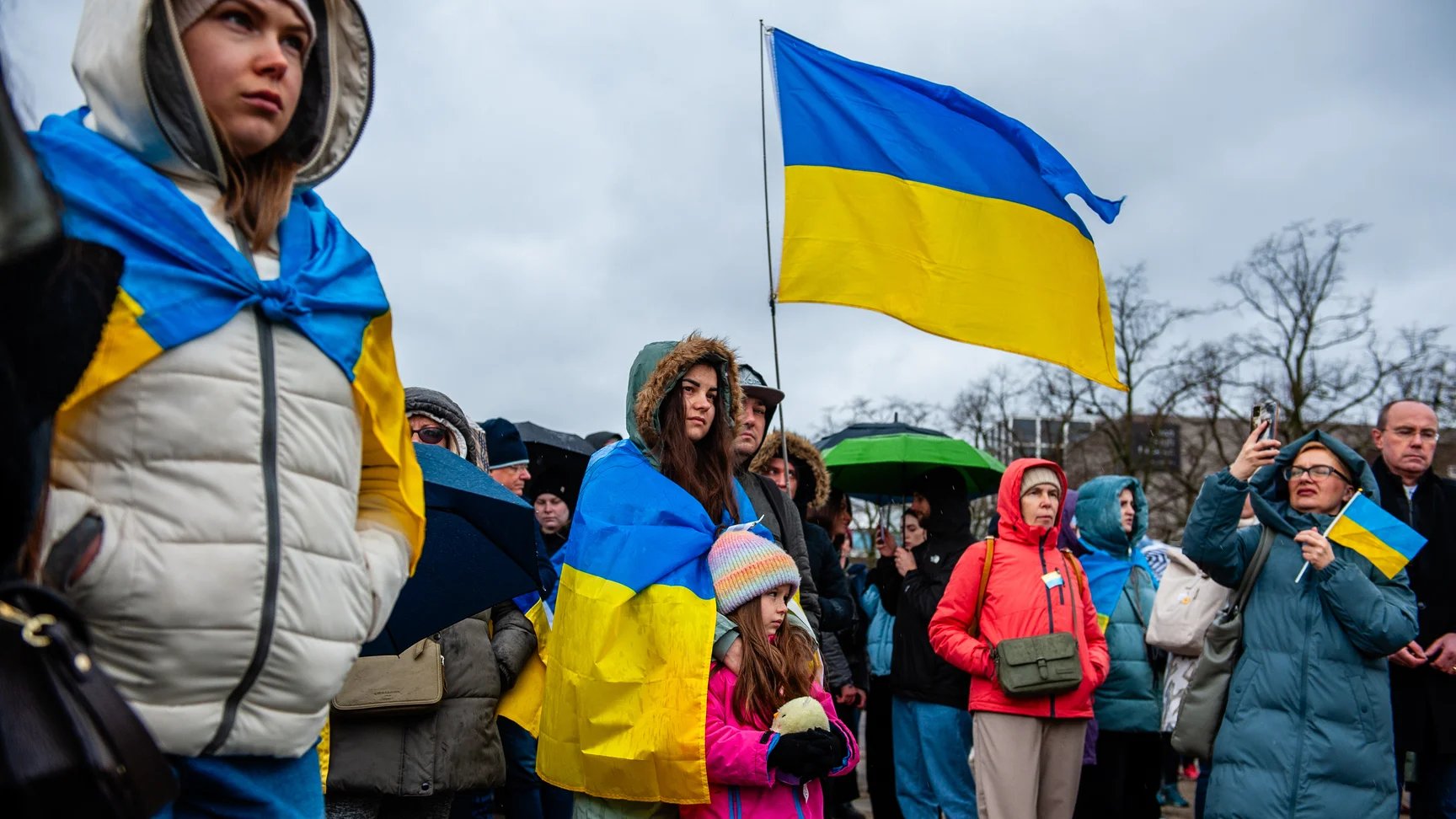 EU extends temporary protection for Ukrainian refugees