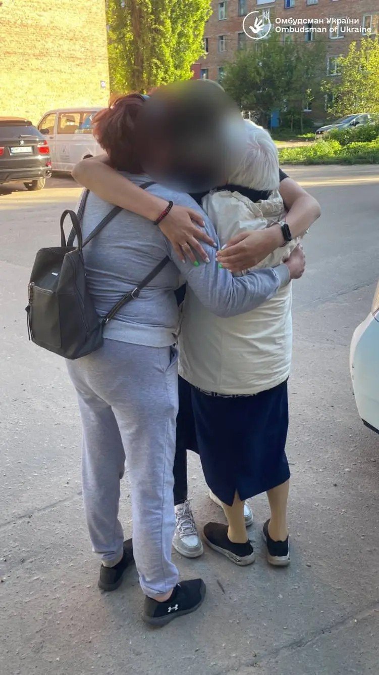 Former POW’s mother and grandmother returned