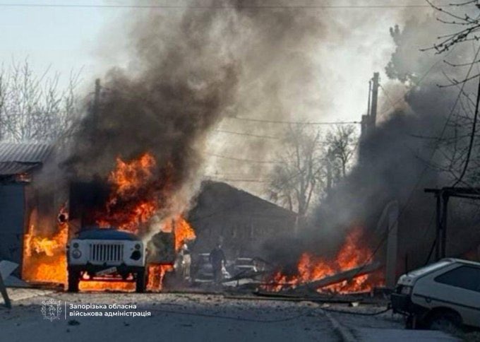 Russia strikes Zaporizhzhia with FABs