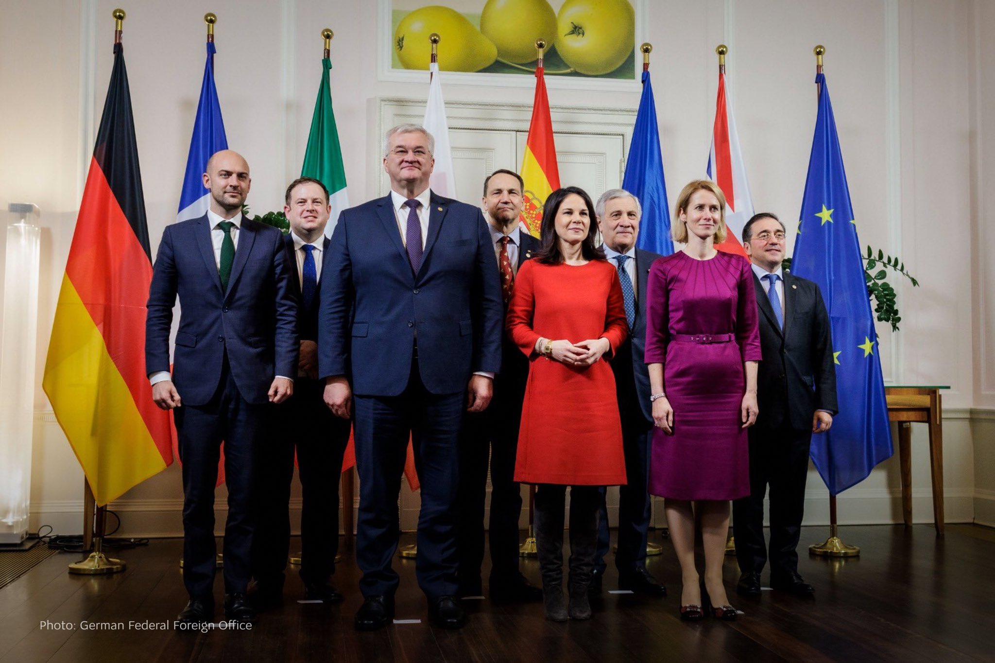 Foreign ministers sign Berlin Declaration