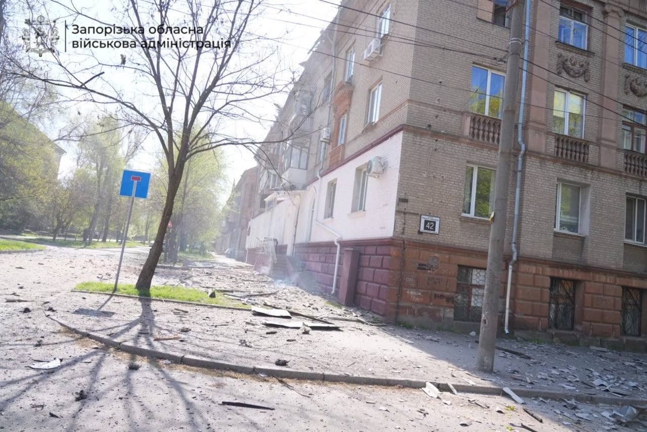 Russia Strikes Zaporizhzhia, Seven Injured Including Young Child