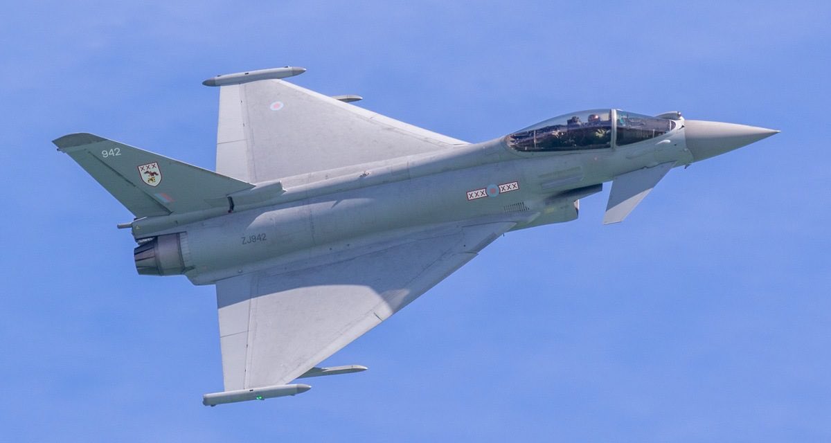 RAF Typhoons abattent des drones russes près de la Roumanie