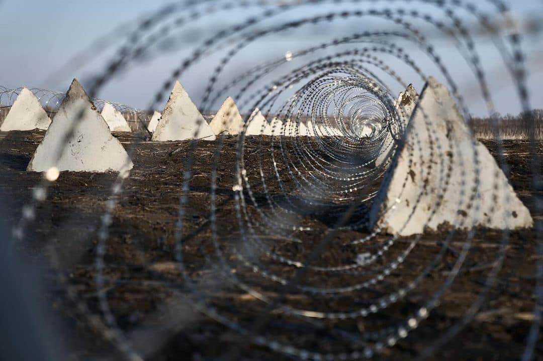 Construction of second line of defence in Kharkiv and Sumy regions