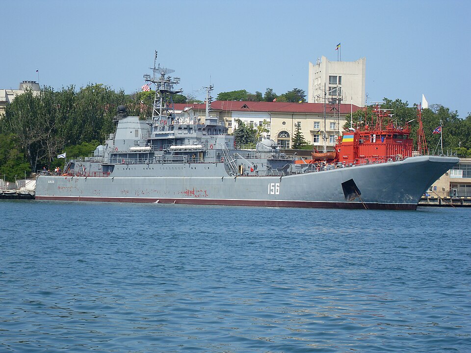SBU Hunts Down 3 Russian Fleet Vessels in Crimea