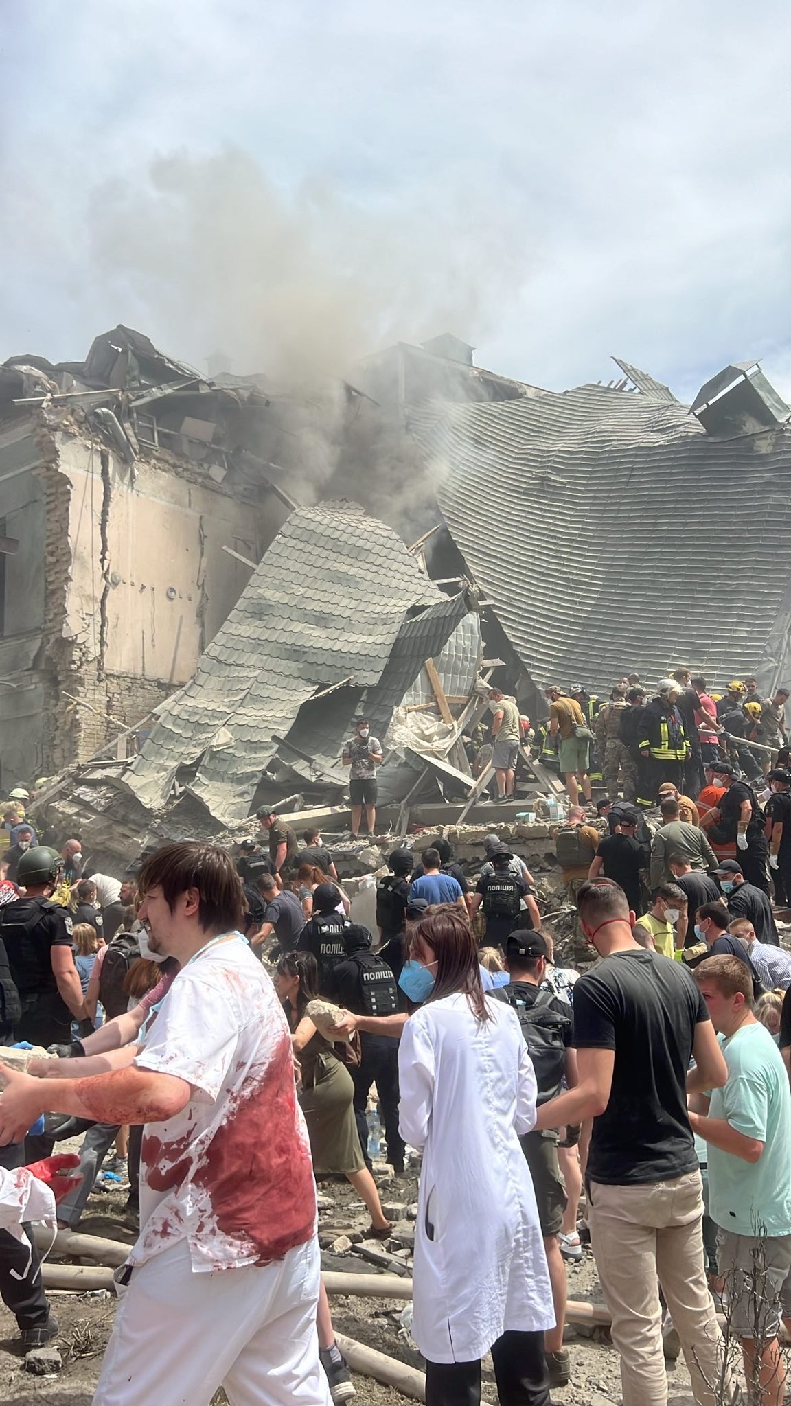Russia bombs a children’s hospital in Kyiv