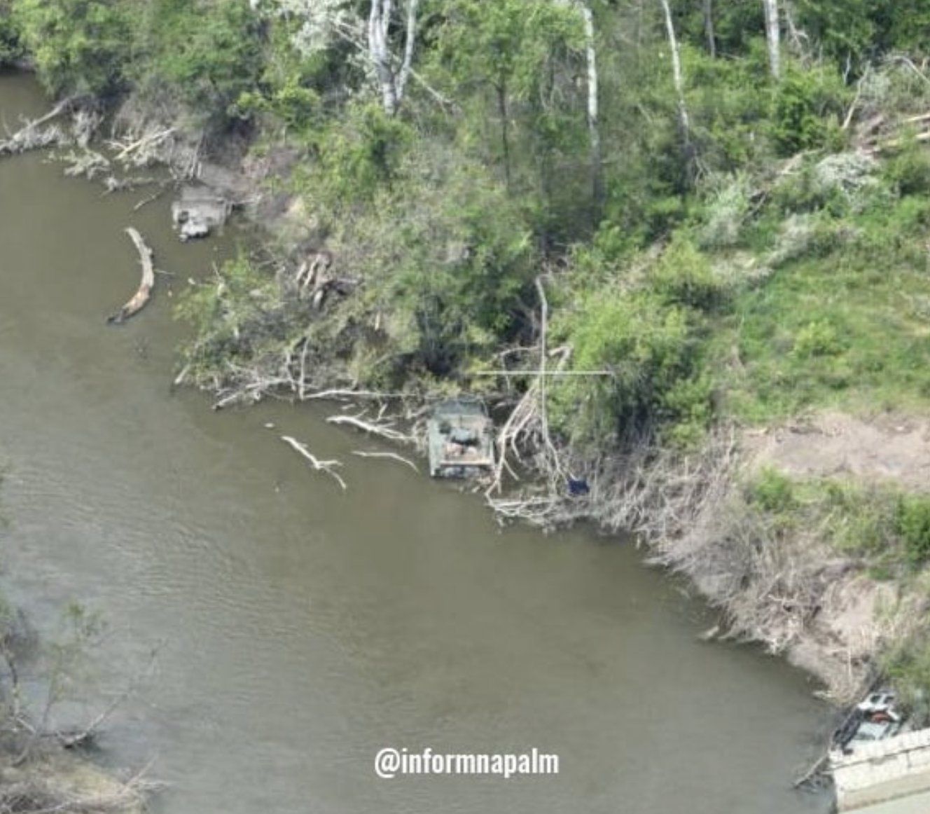 According to Ukrainian sources, Russians tried to cross Siverskyi Donets near Bilohorivka