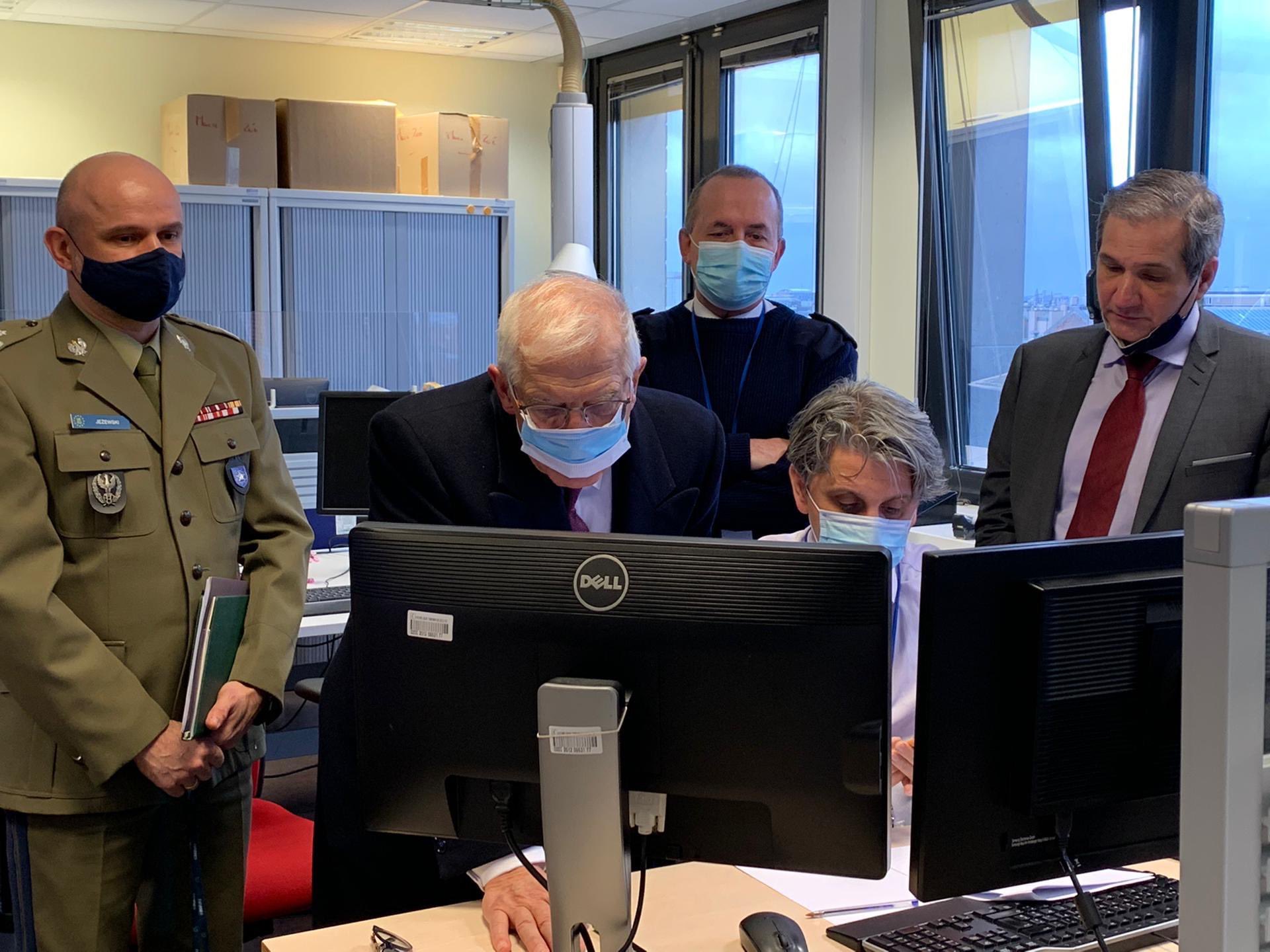 EU works with partners for a response to Russian aggression