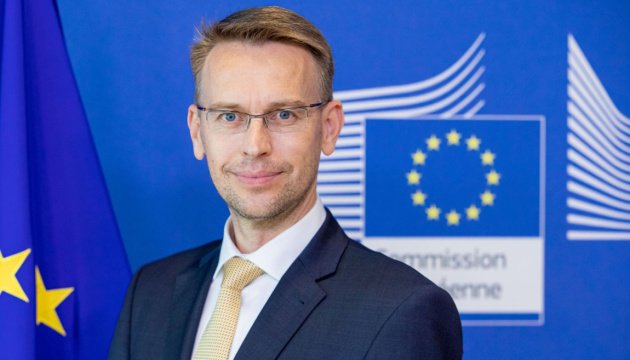 EU assures sanctions on Russia work