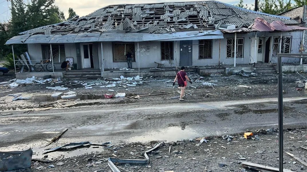 Russia drops two guided bombs on Lyman, five wounded