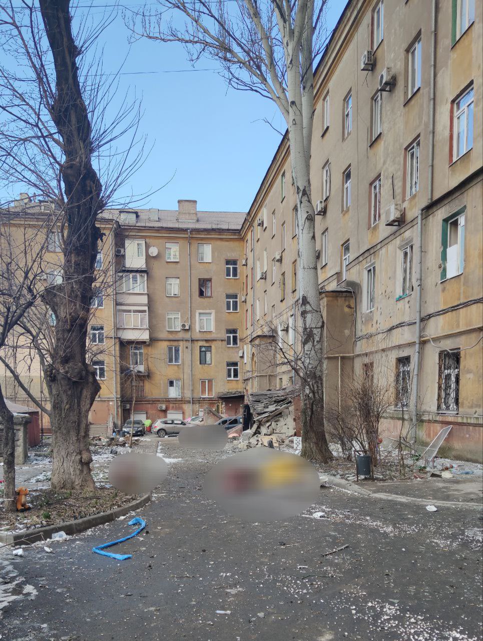 Children killed in Mariupol by enemy bombings
