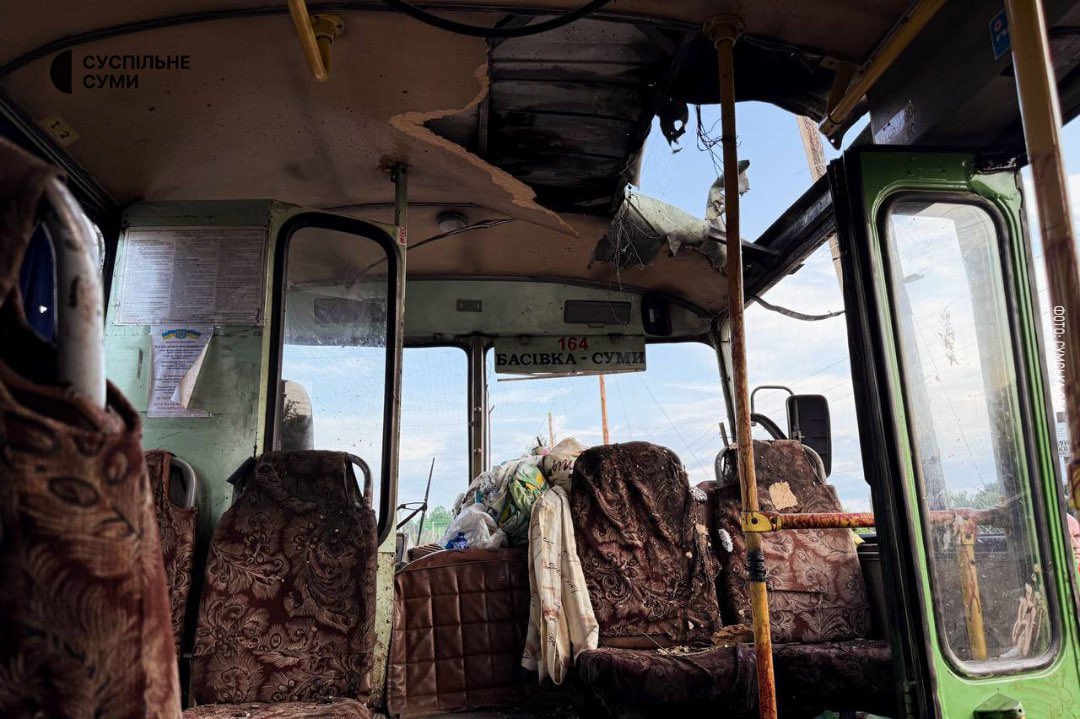 Russians strike civilian bus in Sumy: 3 killed