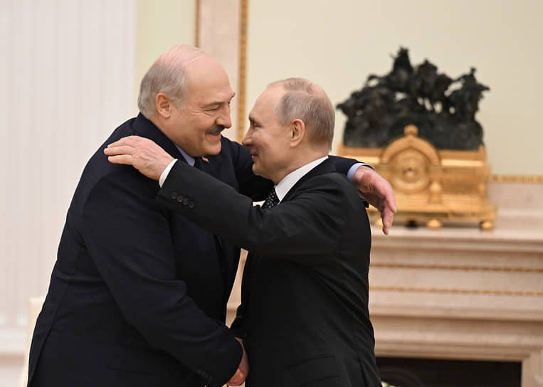 Lukashenka complice dans l’échange de prisonniers