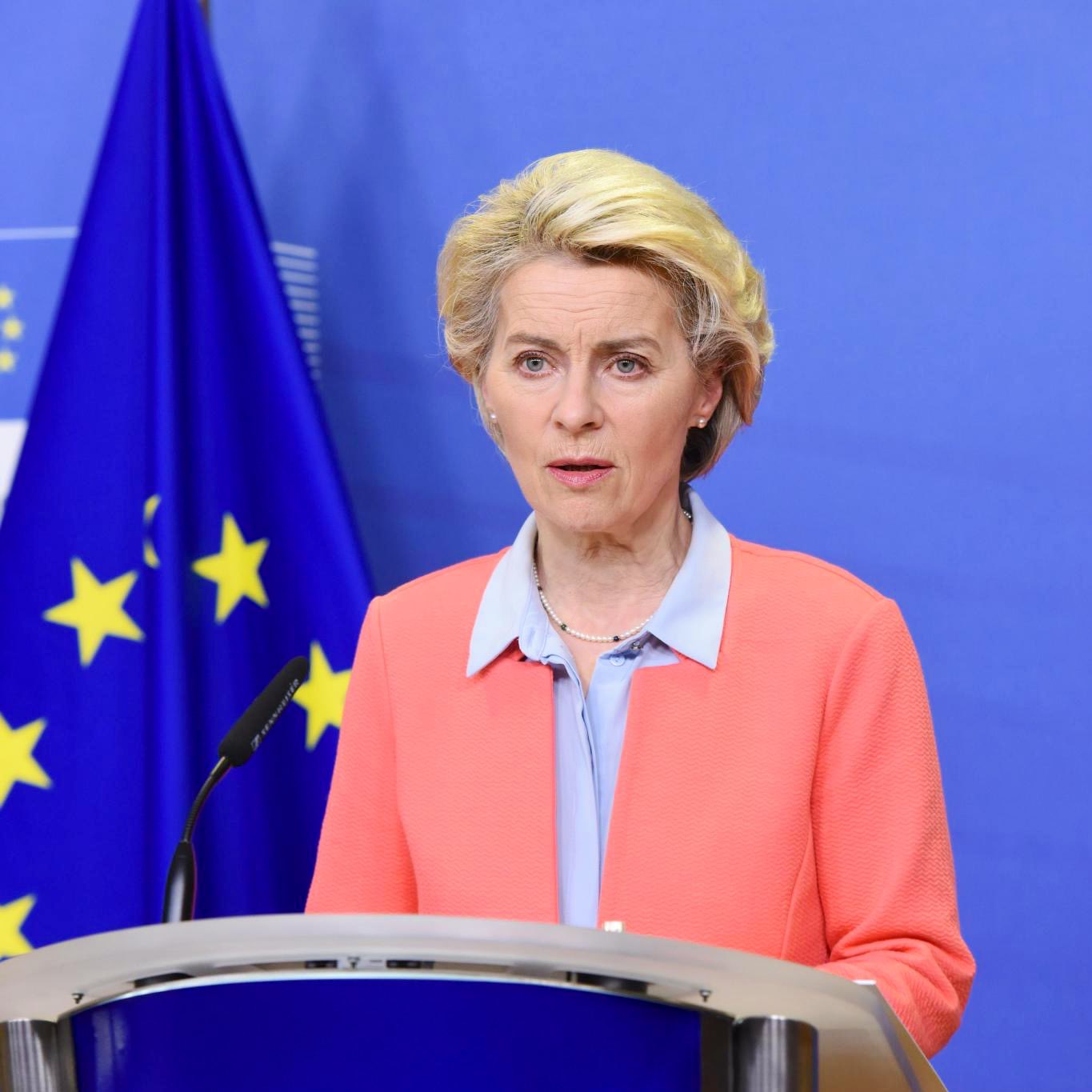 Von der Leyen ends speech with ‘Glory to Ukraine!’