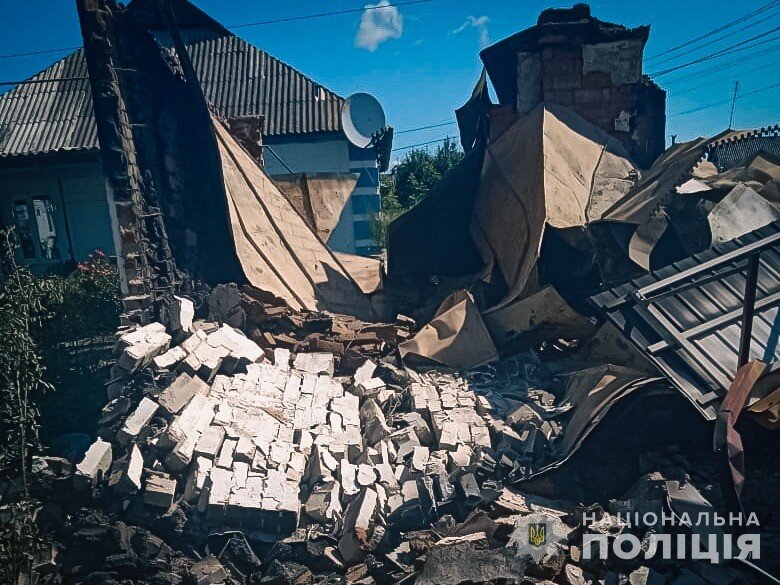 Consequences of shelling in Sumy region: two injured, homes and cars damaged