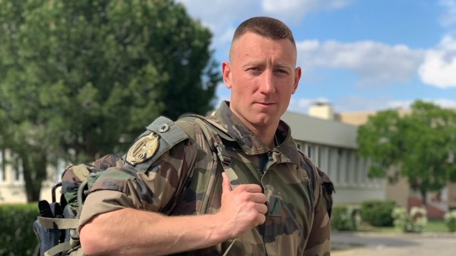 Post honors fallen Ukrainian defenders and Georgian fighter with poem