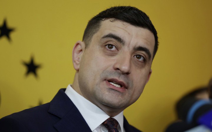 Far-right Simion demands compensation from Ukraine for aid to Romania
