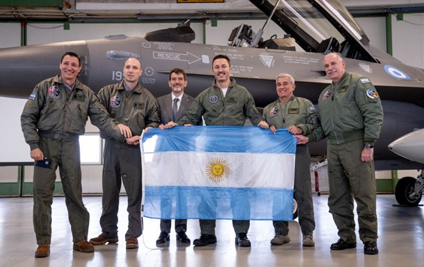 Argentina Sends Weapons to Ukraine, Moscow, Beijing, and Brasilia Silent