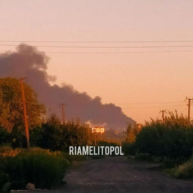 A large fire visible in Melitopol this morning