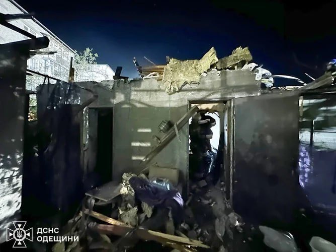 Russian drones strike Odesa before Istanbul talks, 73 downed
