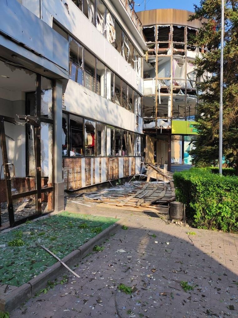 Russian missile strike on Kramatorsk injures 25 civilians