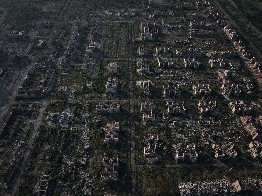 Terrifying images of a town destroyed in Ukraine