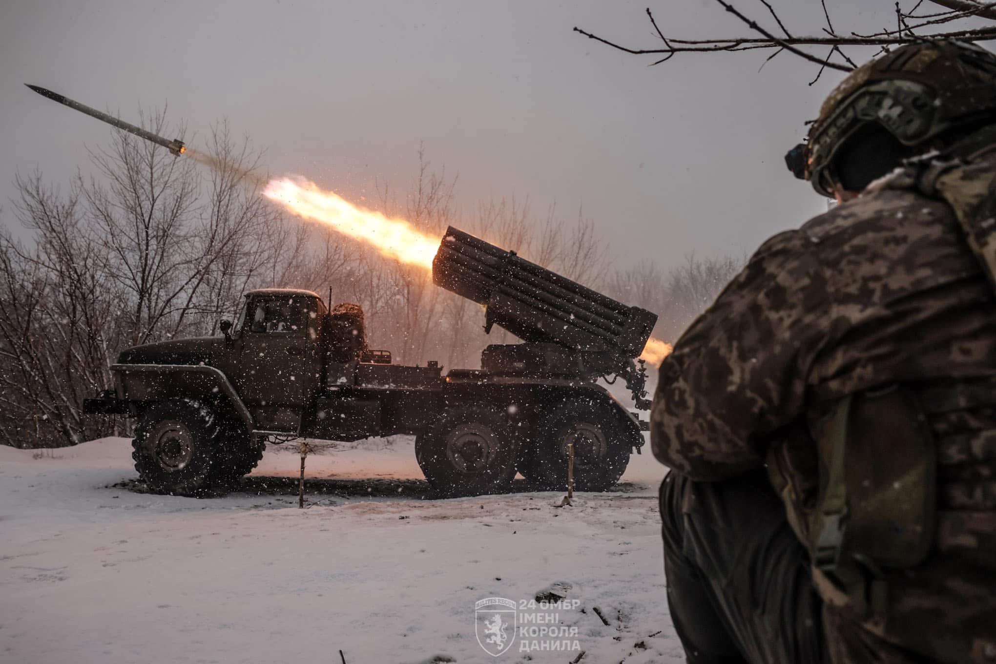 Snow and hailstorm affect 24th Mechanized Brigade