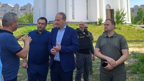 Irish PM visits war-devastated Ukrainian cities