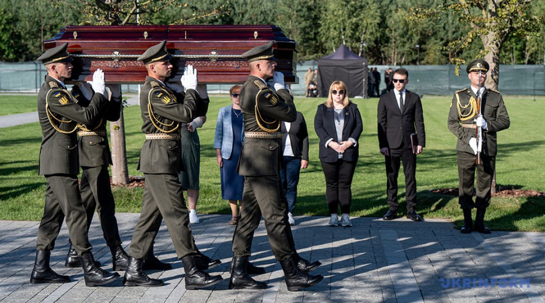 New military memorial cemetery opened near Kyiv
