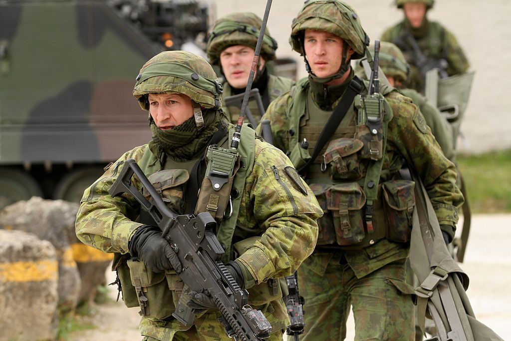 Lithuania Restores Conscription, Expands Special Forces Training