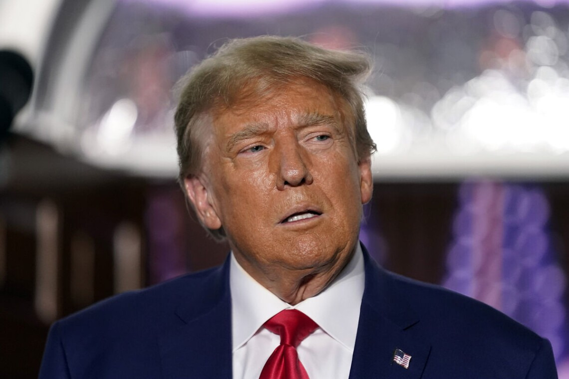 Trump’s team considers tougher Russia sanctions for peace