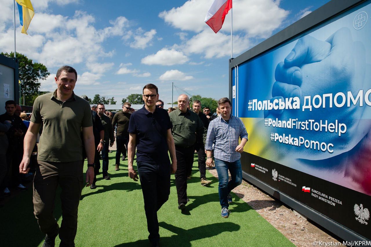 Polish PM opens modular cities in Borodyanka and Bucha for 1000 people