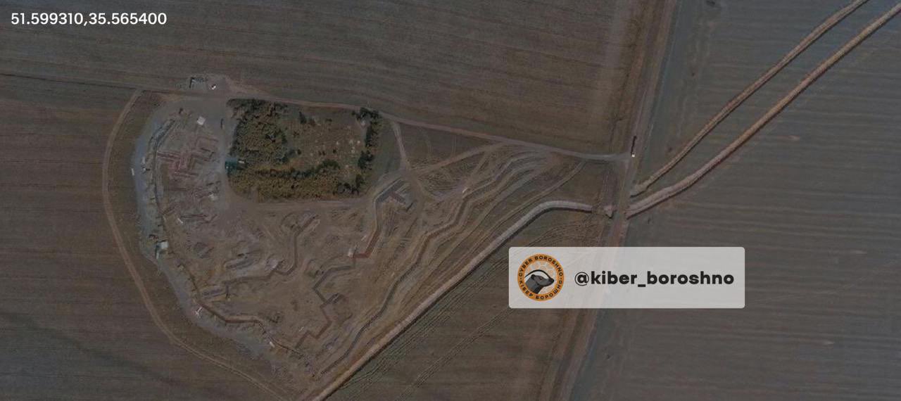 Russia builds fortifications near Komyakino