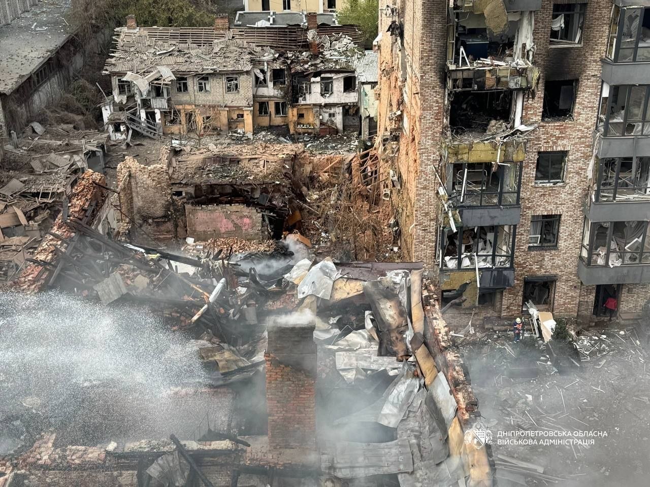 Russian Strike on Dnipro Kills 4 Civilians in Residential Districts