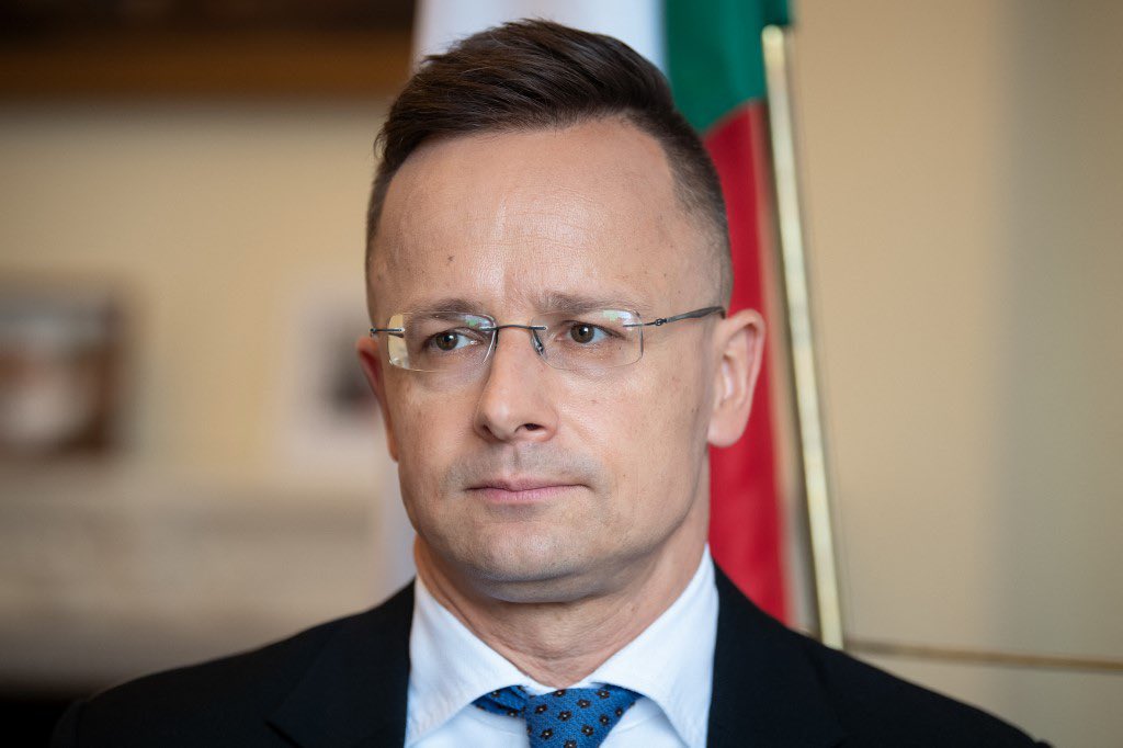 Hungary blocks €2bn EU aid to Ukraine over Hungarian minority rights
