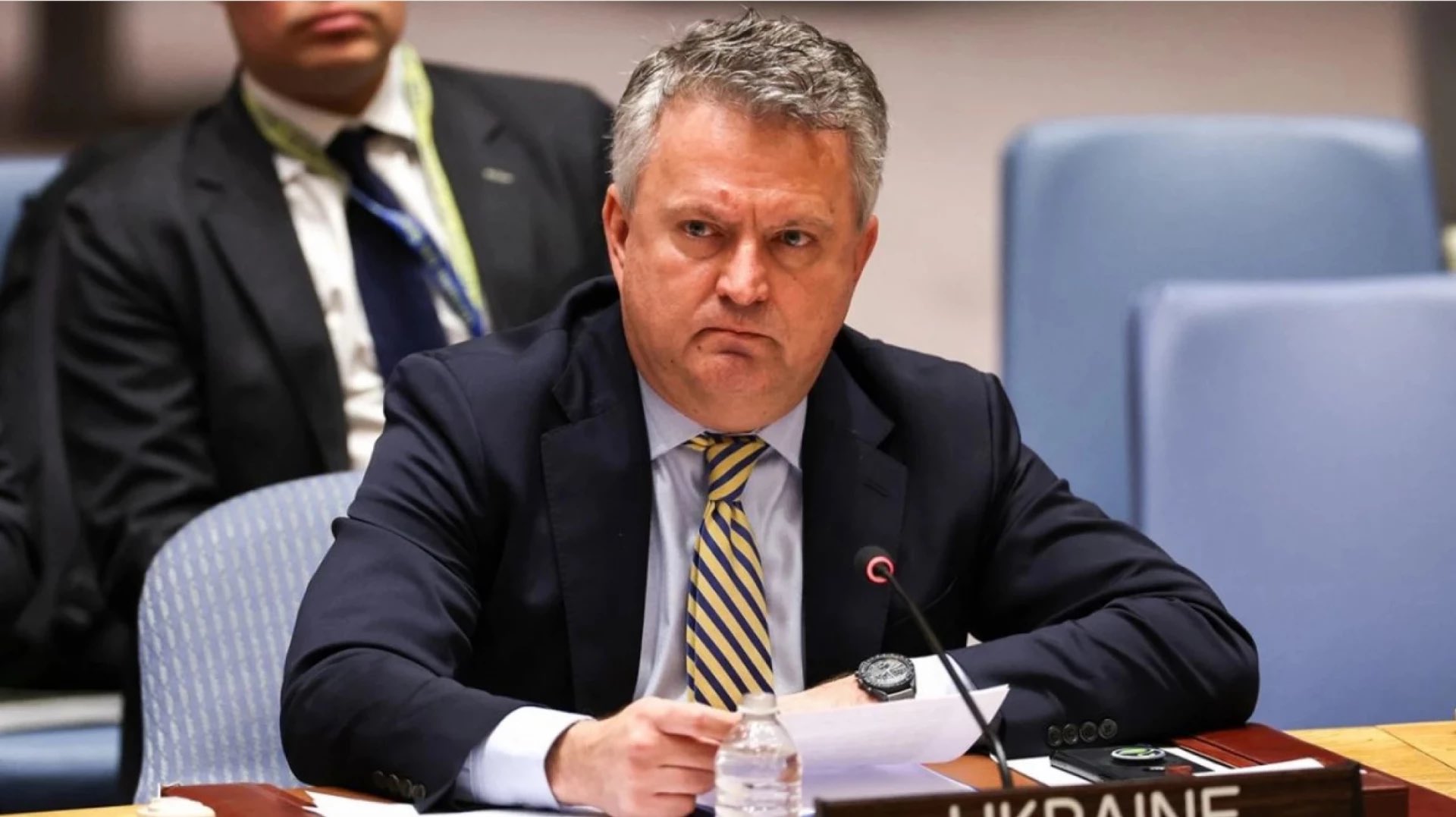 Russia demands Ukraine’s capitulation for Zelensky-Putin meeting, Kyiv Independent reports.