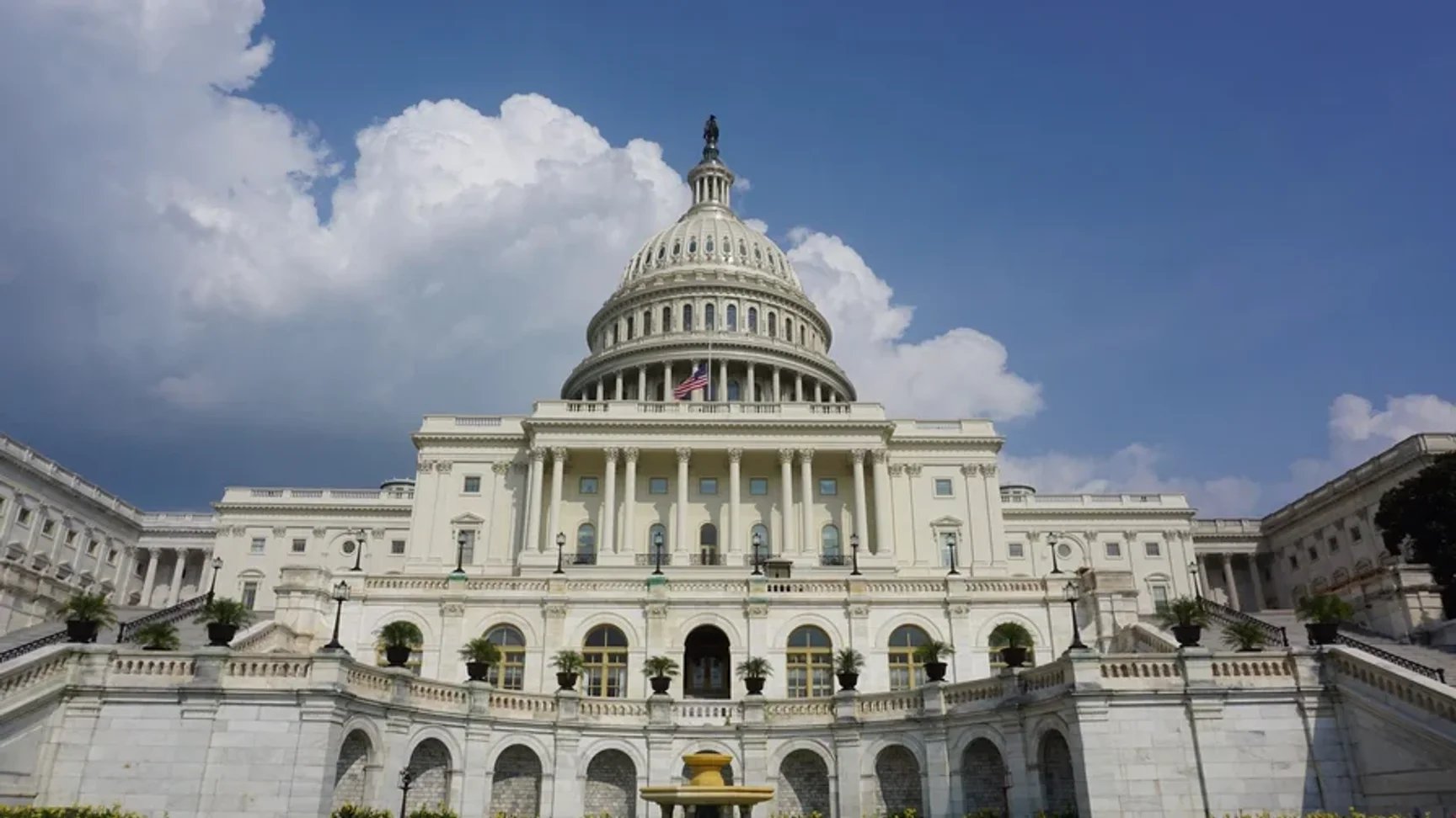 U.S. assesses impact of cutting Ukraine aid
