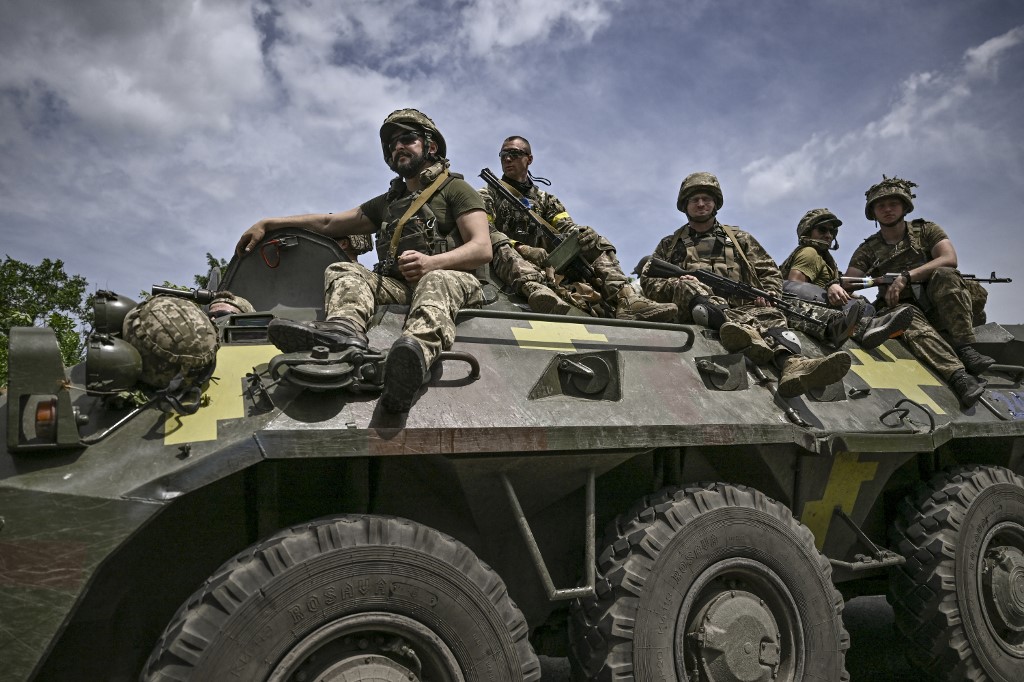Ukraine accuses Russia of hiding warships