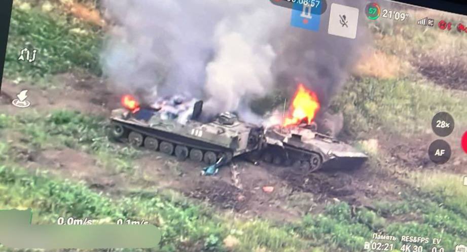 Russian armored vehicles destroyed in Zaporizhzhia region