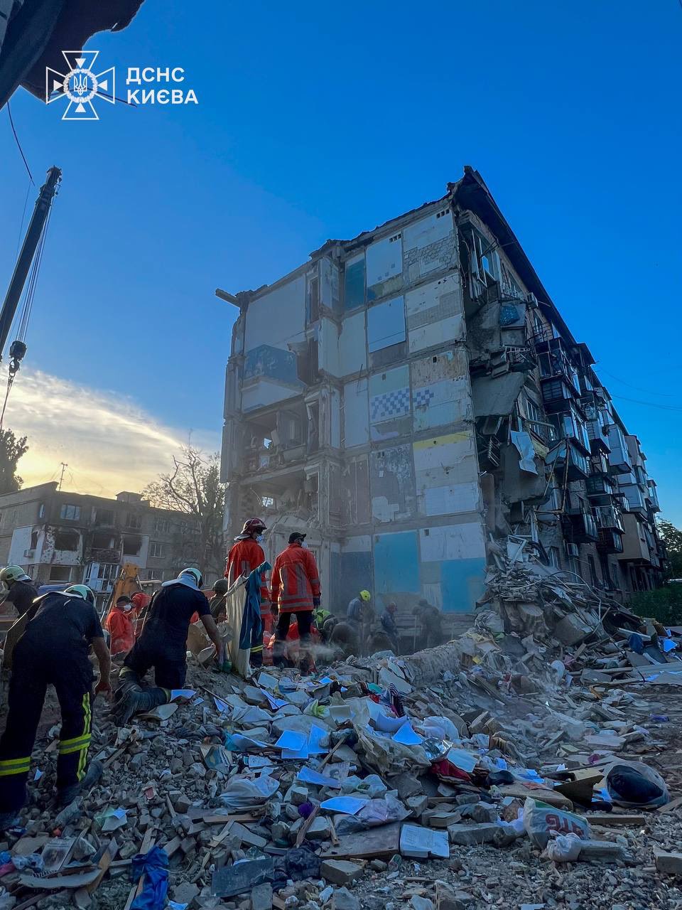 Rescuers retrieve Kyiv bombing victim’s body