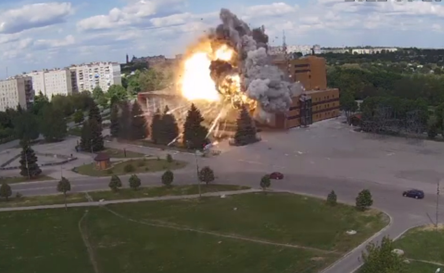 Zelensky condemns missile strike on Lozova
