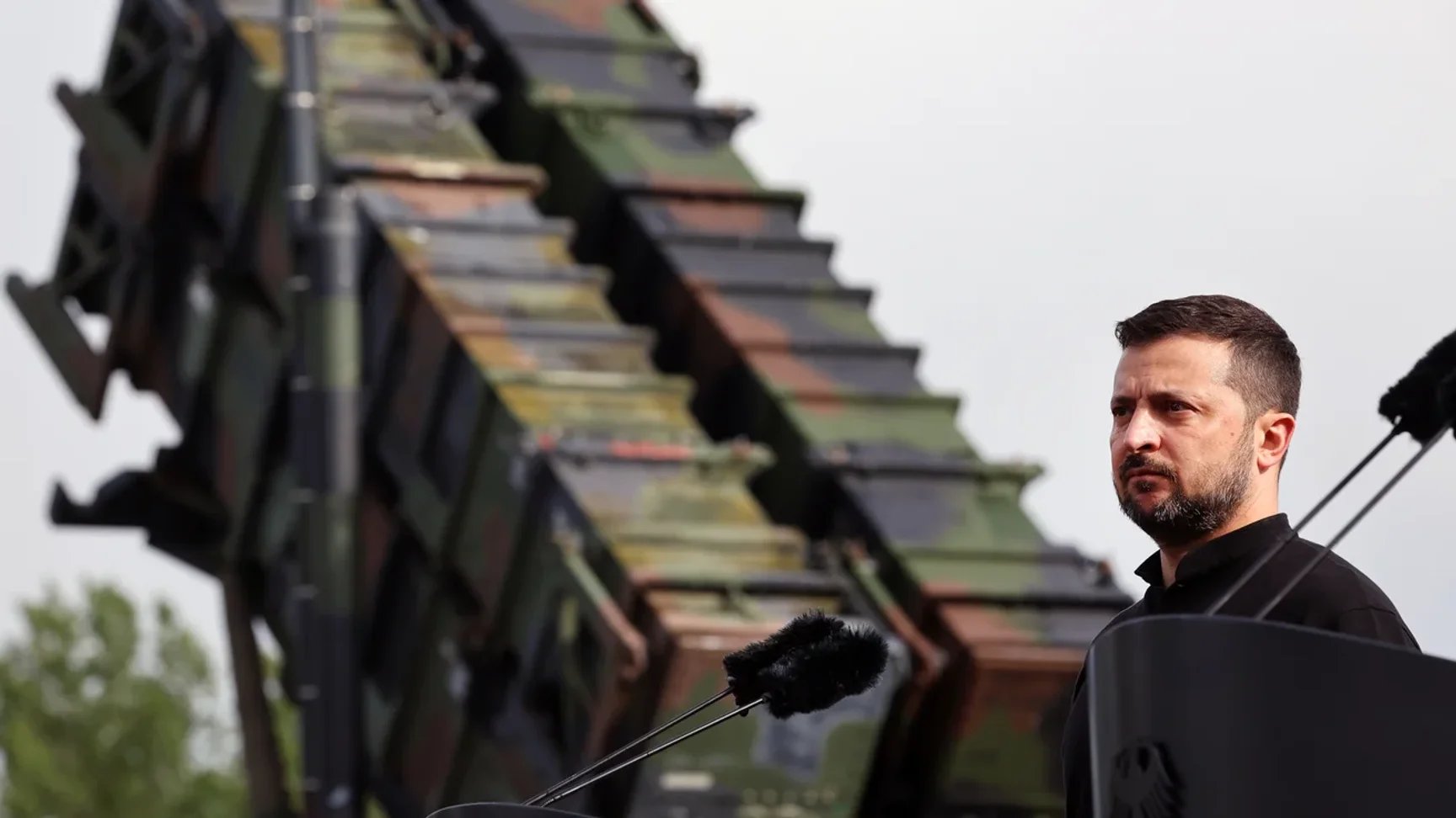 Ukraine and US discuss “mega-deal” on arms trade, Zelenskyy reveals