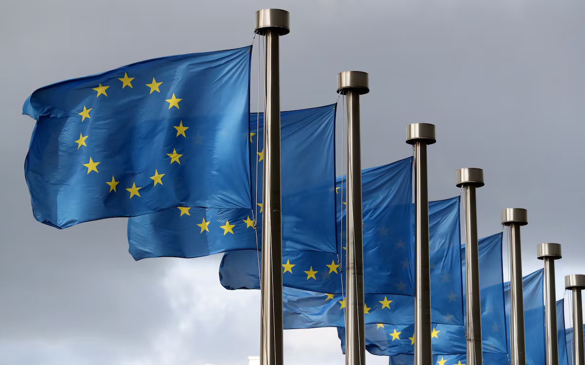 EU extends sanctions against Russia