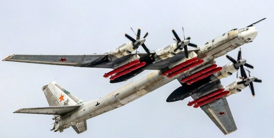 Russia launches massive missile strike on Ukraine