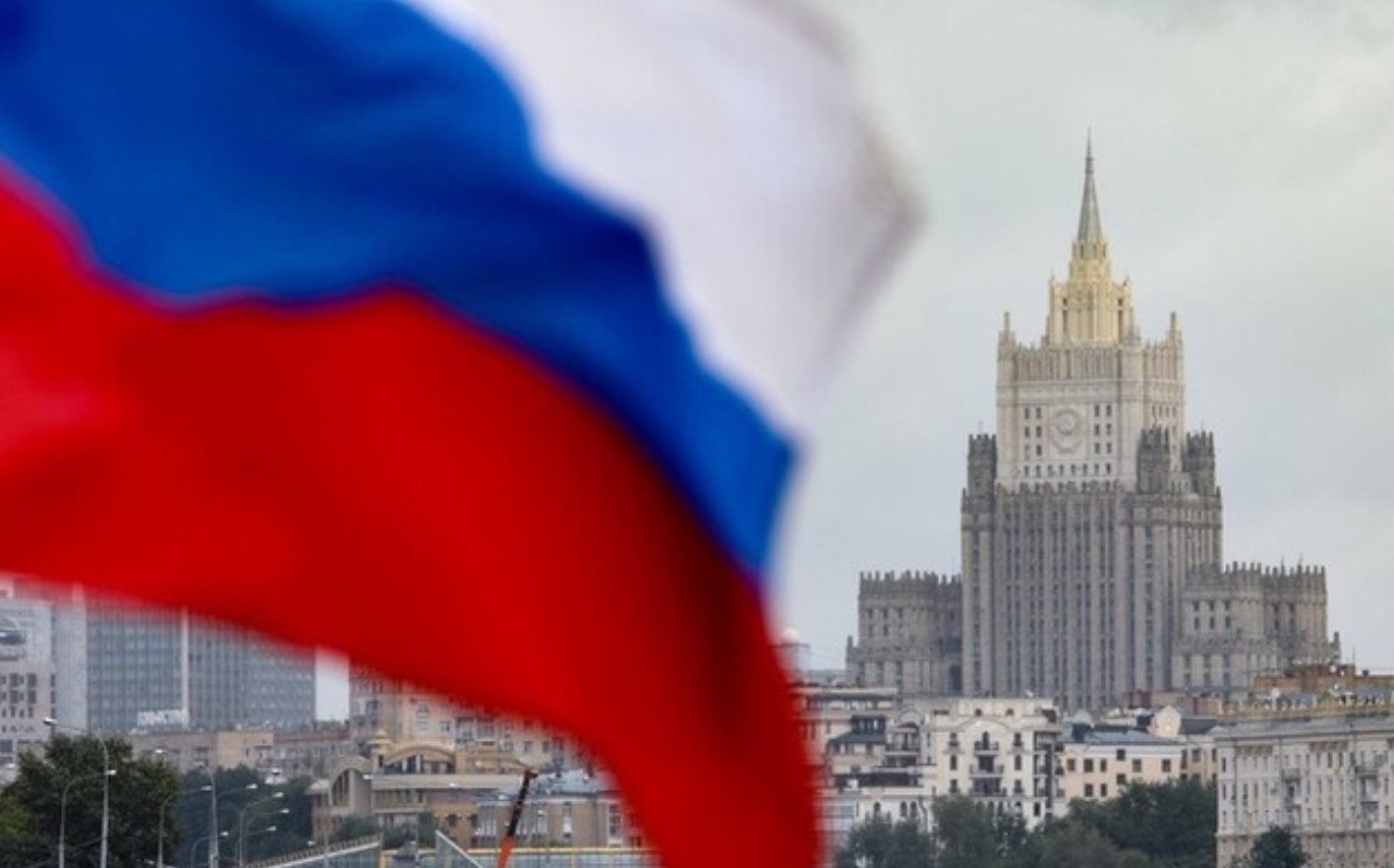 Russia threatens Britain with strikes on its military facilities