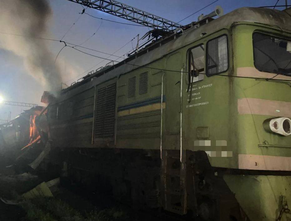 Ukrainian railway hit by 23 strikes, says Kuleba