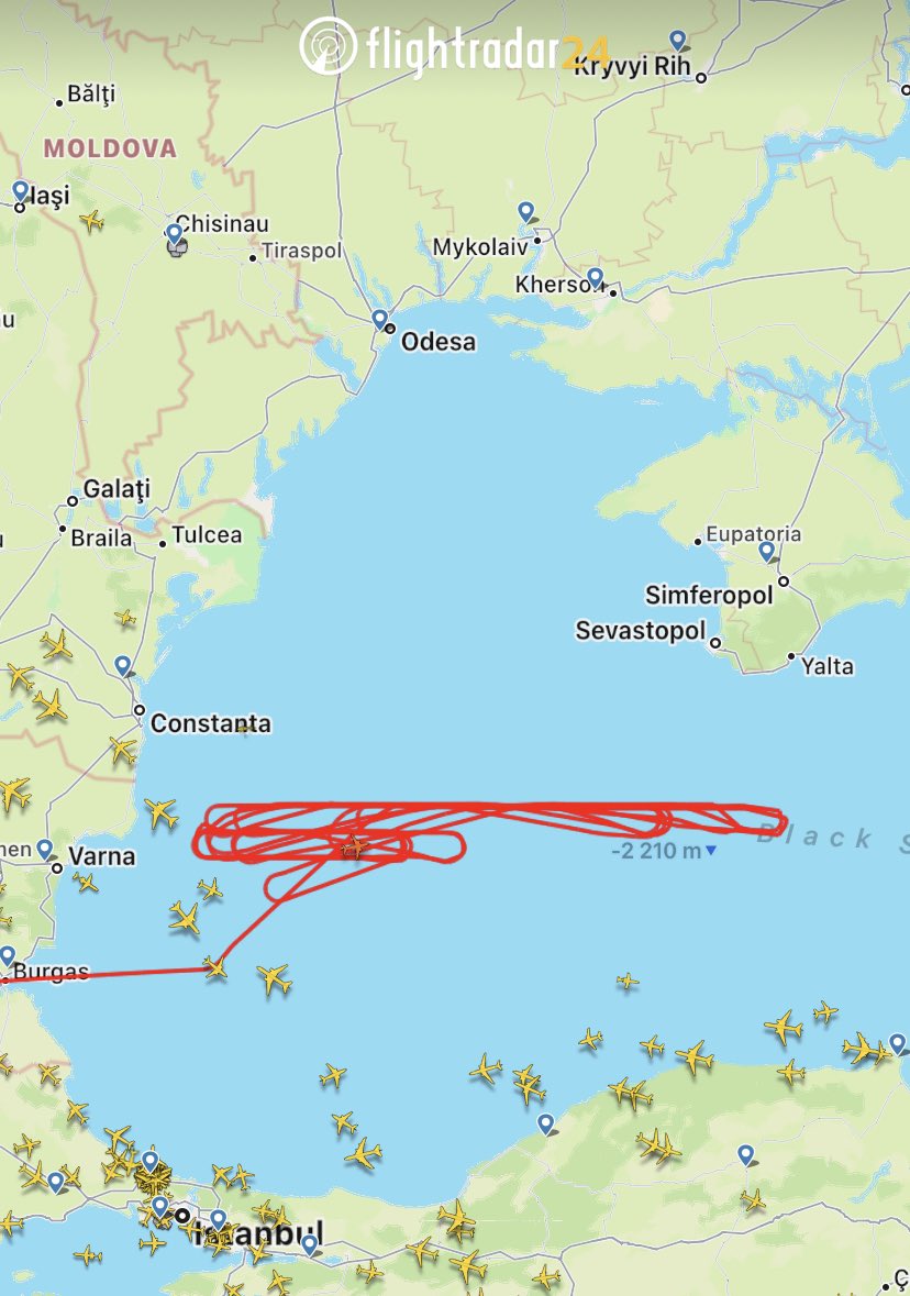 RQ-4B circling closer to Admiral Makarov location