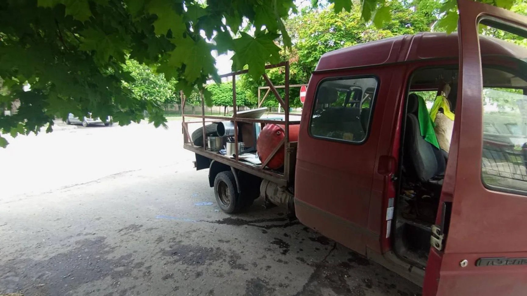 Russian FPV drone strike hits utility vehicle in Kupyansk