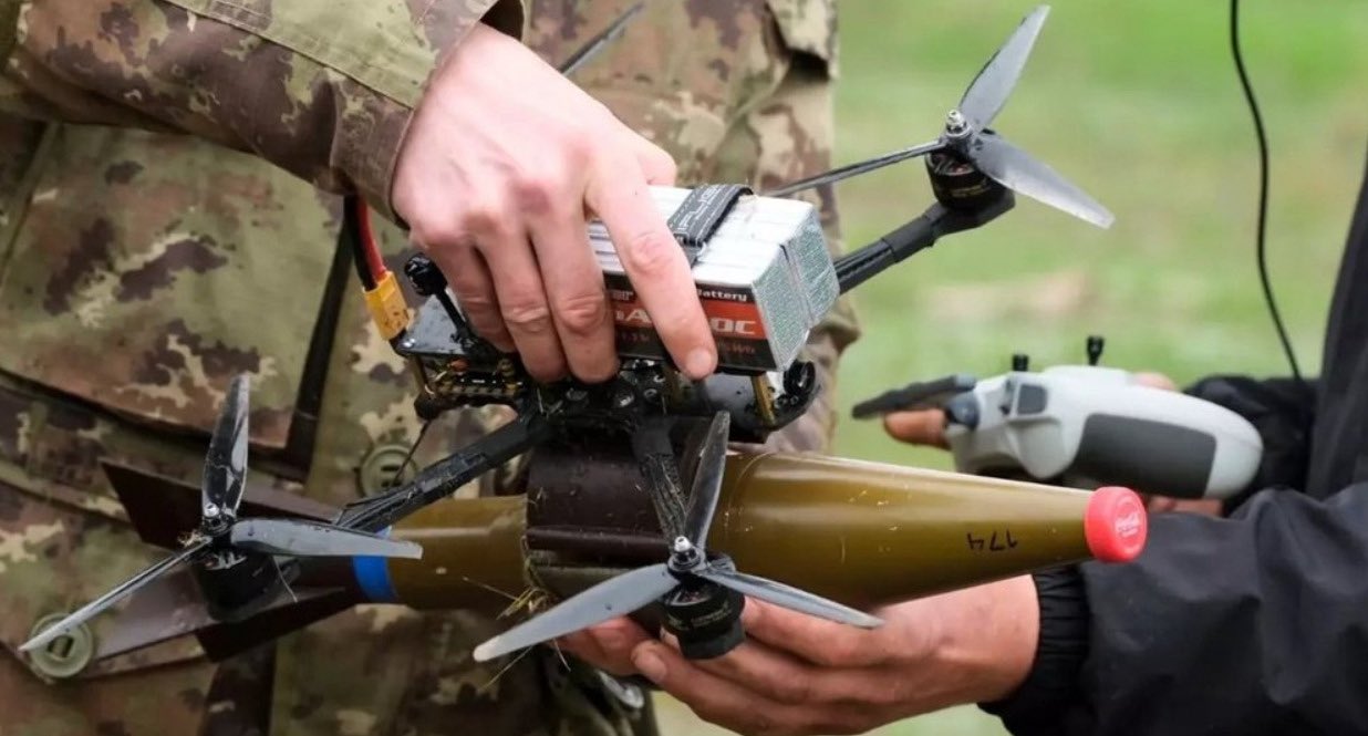 Russian occupiers strike civilian car in Sumy Oblast
