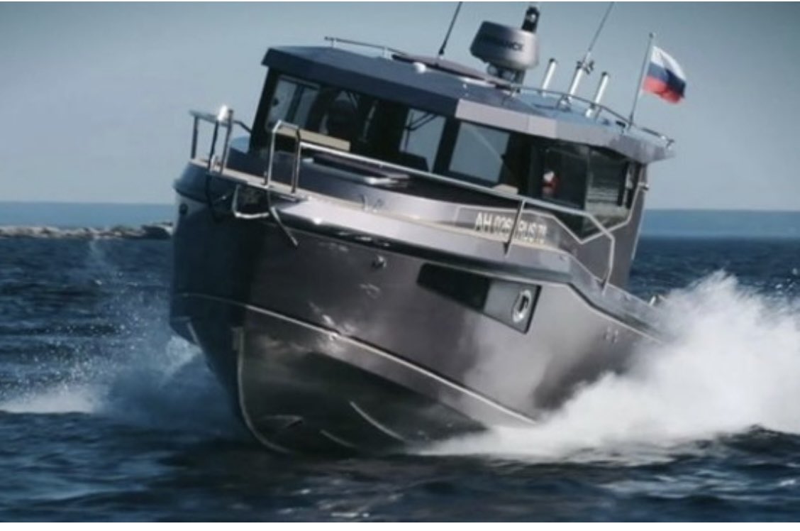 Group 13 destroyed Russian high-speed boat KS 701