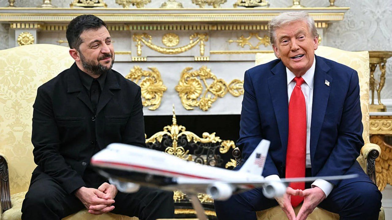Trump and Zelenskyy meet in Oval Office, reporters ushered out